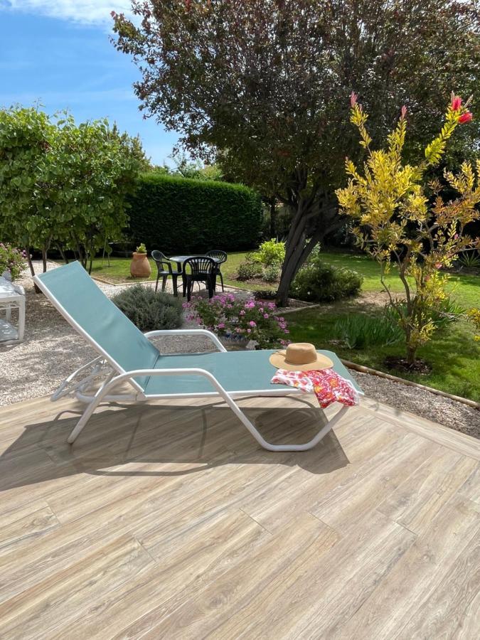 Appartement Rez De Villa Proche Port Et Plages De Sanary Exteriér fotografie